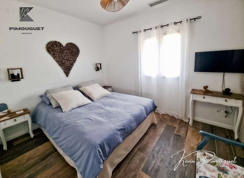 Maison à SAINT-MAGNE-DE-CASTILLON