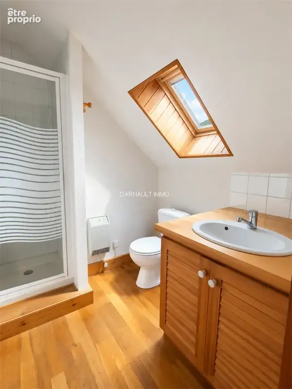 Luchon - appt t7 103m2 - balcon - cave - local velos - parking - photo 9