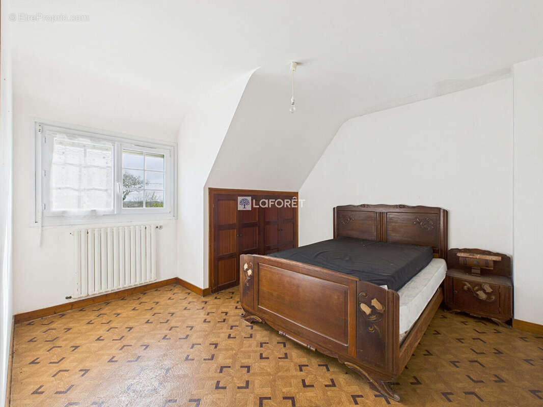 Maison à PEUMERIT
