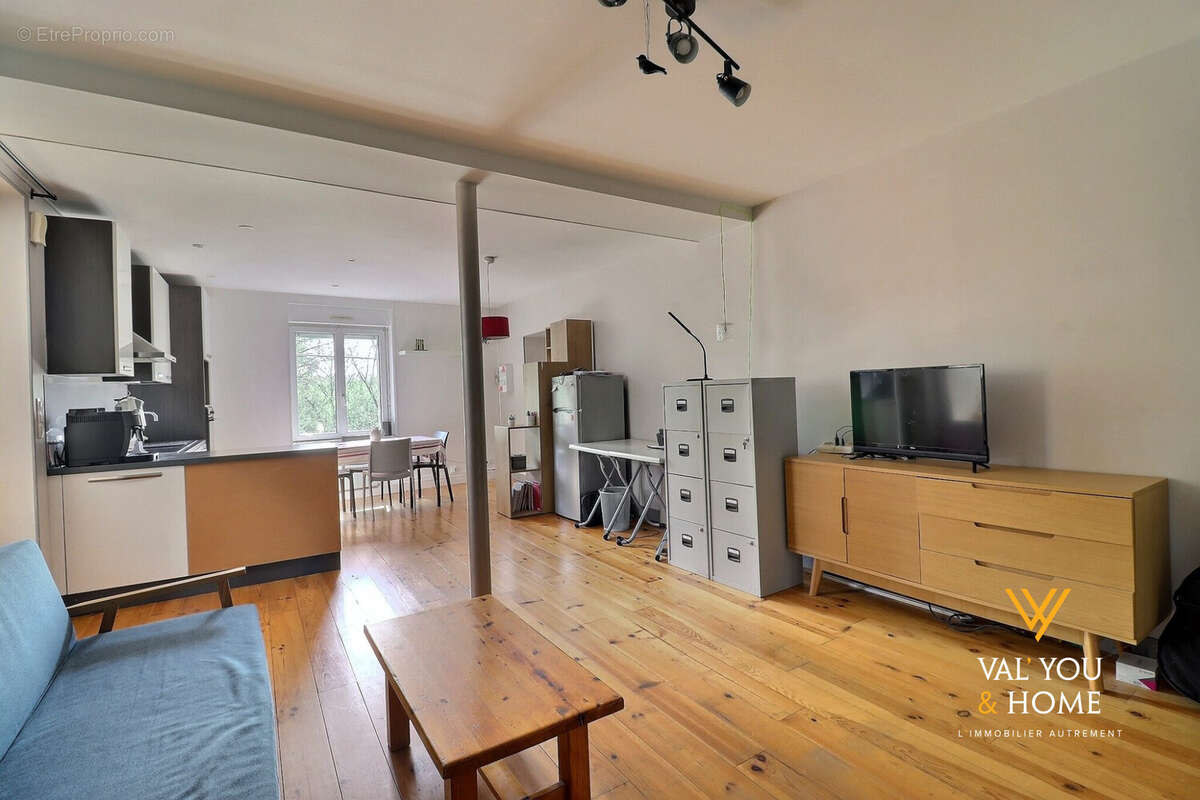 Appartement à VERNAISON