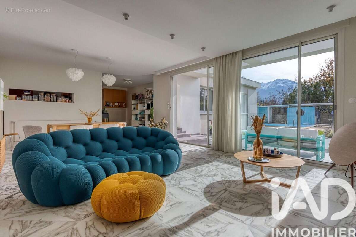 Photo 2 - Maison à CROLLES