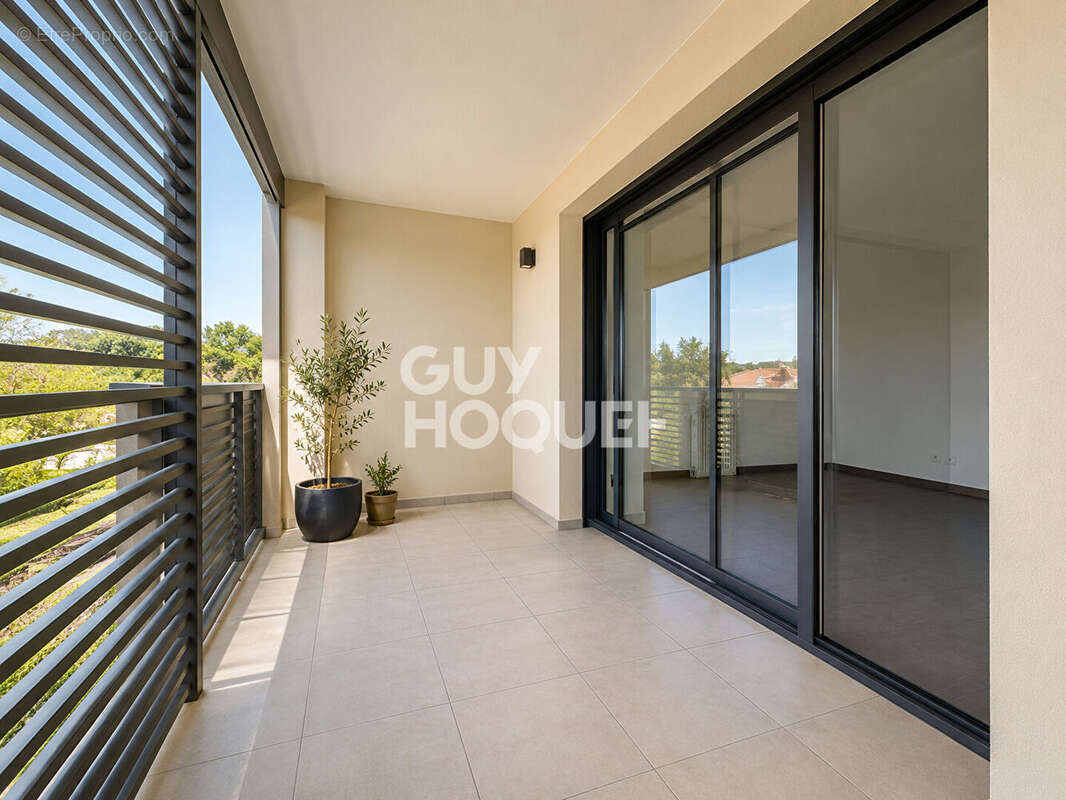 Appartement à RILLIEUX-LA-PAPE