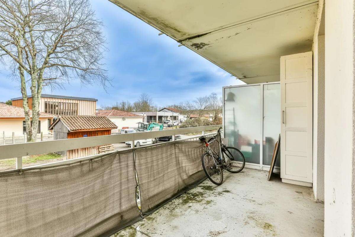 Appartement à BELIN-BELIET