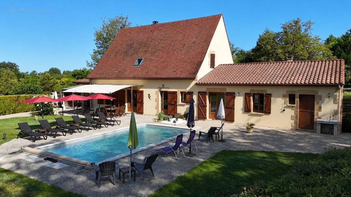 Maison à CASTELNAUD-LA-CHAPELLE