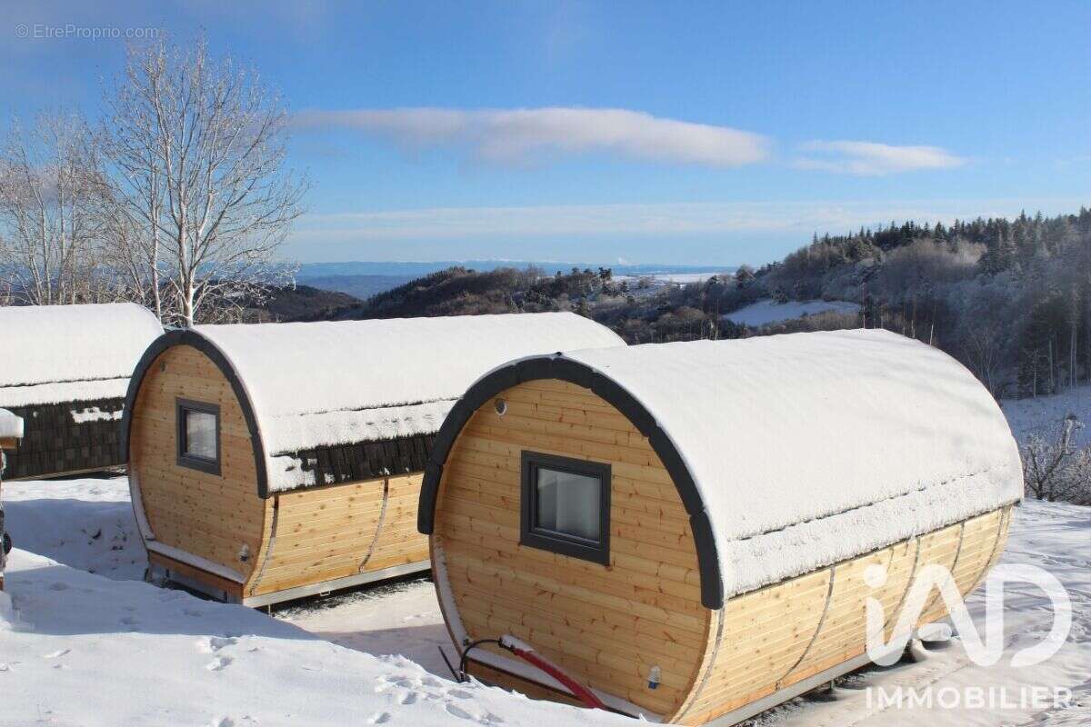 Commerce 484 m² à Saint-Victor-La-Riviere  - photo 2