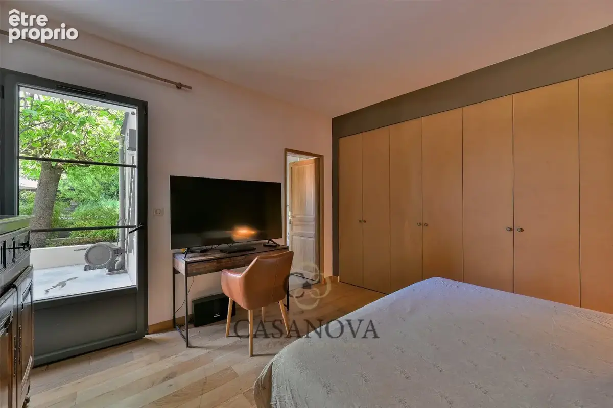 Maison des années 20 rénovée avec piscine, spa et grand garage à Montpellier Pompignane - photo 14