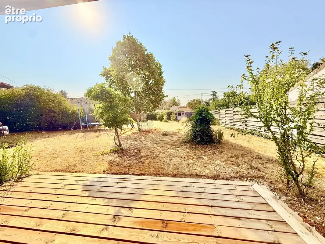 Exclusivite ! a vendre a bouaye jolie maison impeccable de 4 chambres + 1 bureau + double garage - photo 5