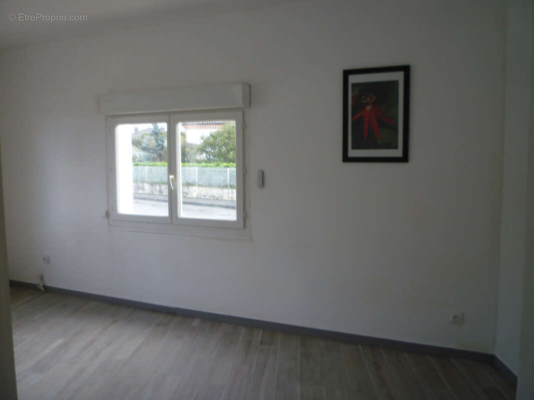 Exclusivite - ensemble immobilier de deux maisons - monsempron libos - photo 12