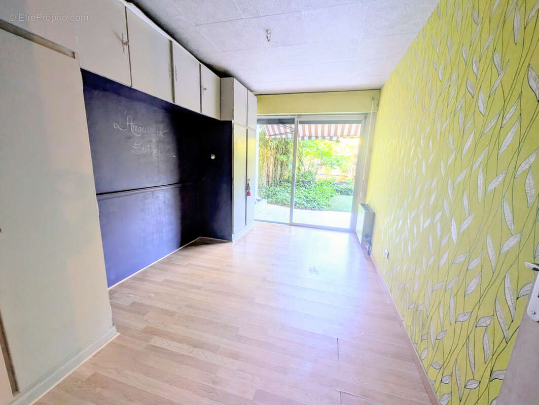 Appartement à MANDELIEU-LA-NAPOULE