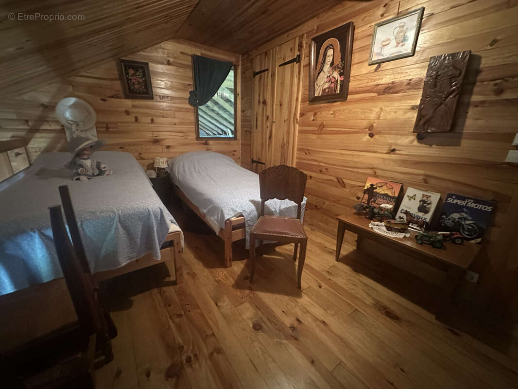 Maison à PRESAILLES