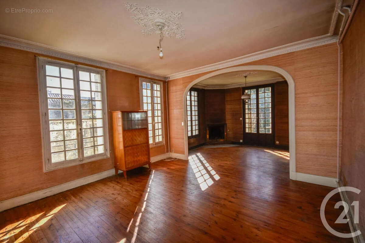 Maison à BRIOUDE