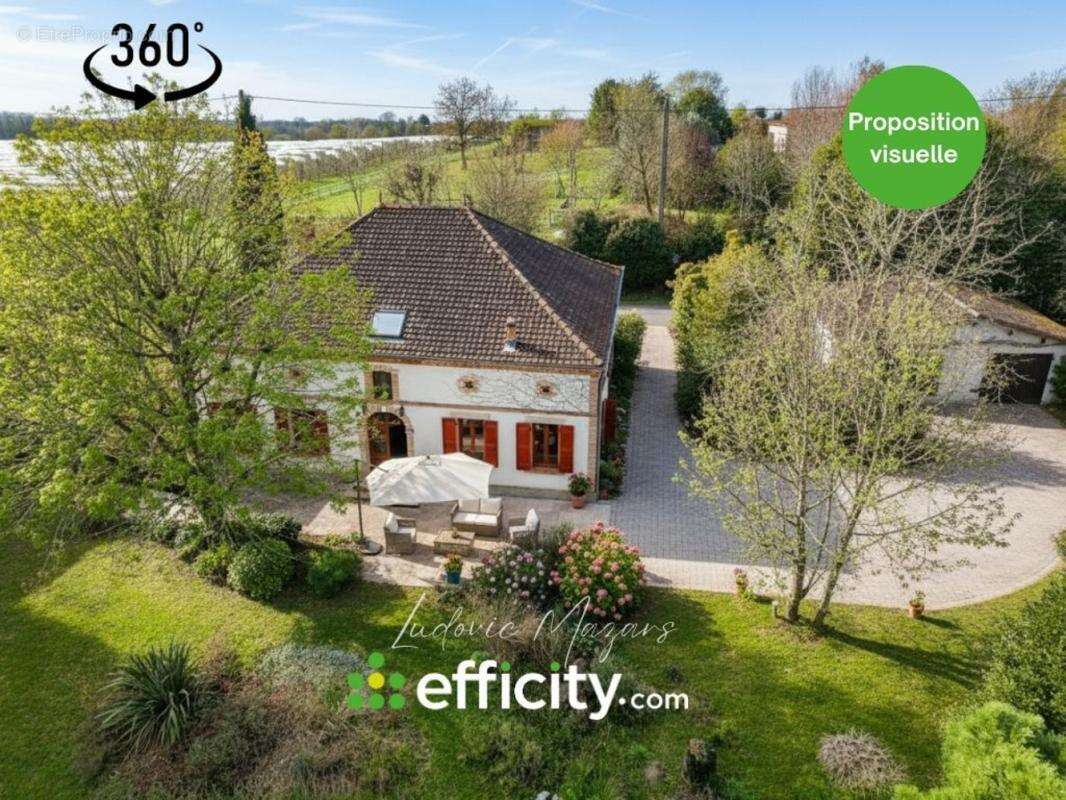 Maison 215 m² à Moissac  - photo 3