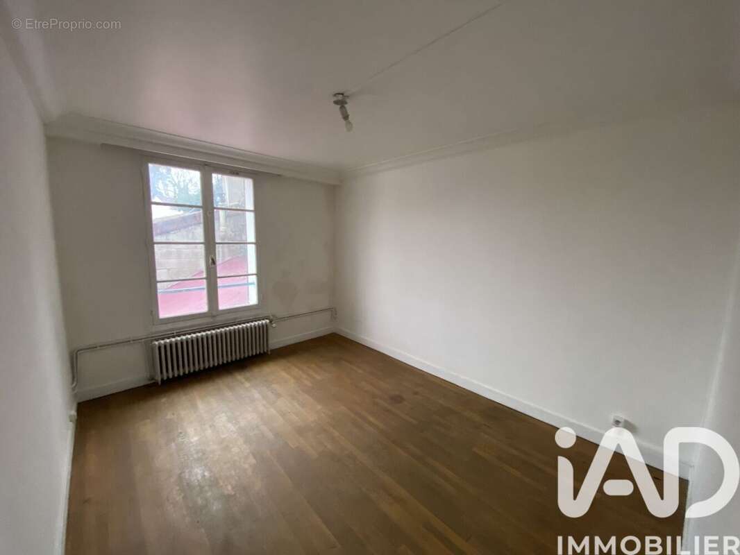 Photo 9 - Maison à VILLIERS-LE-BEL