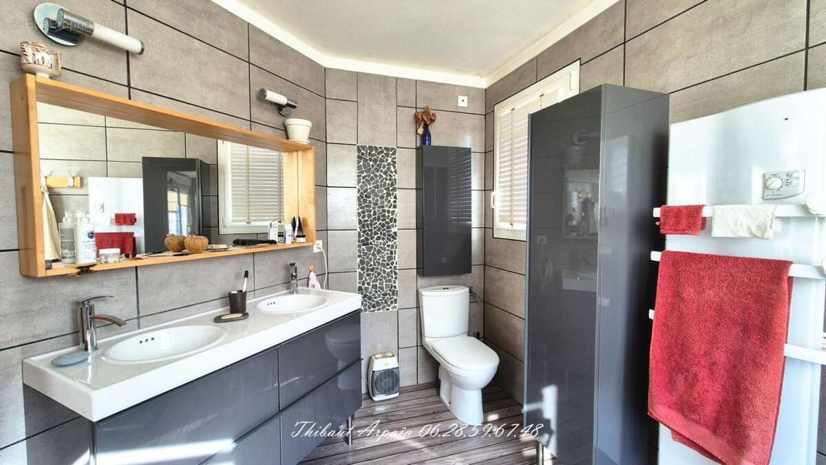 Maison à GINASSERVIS