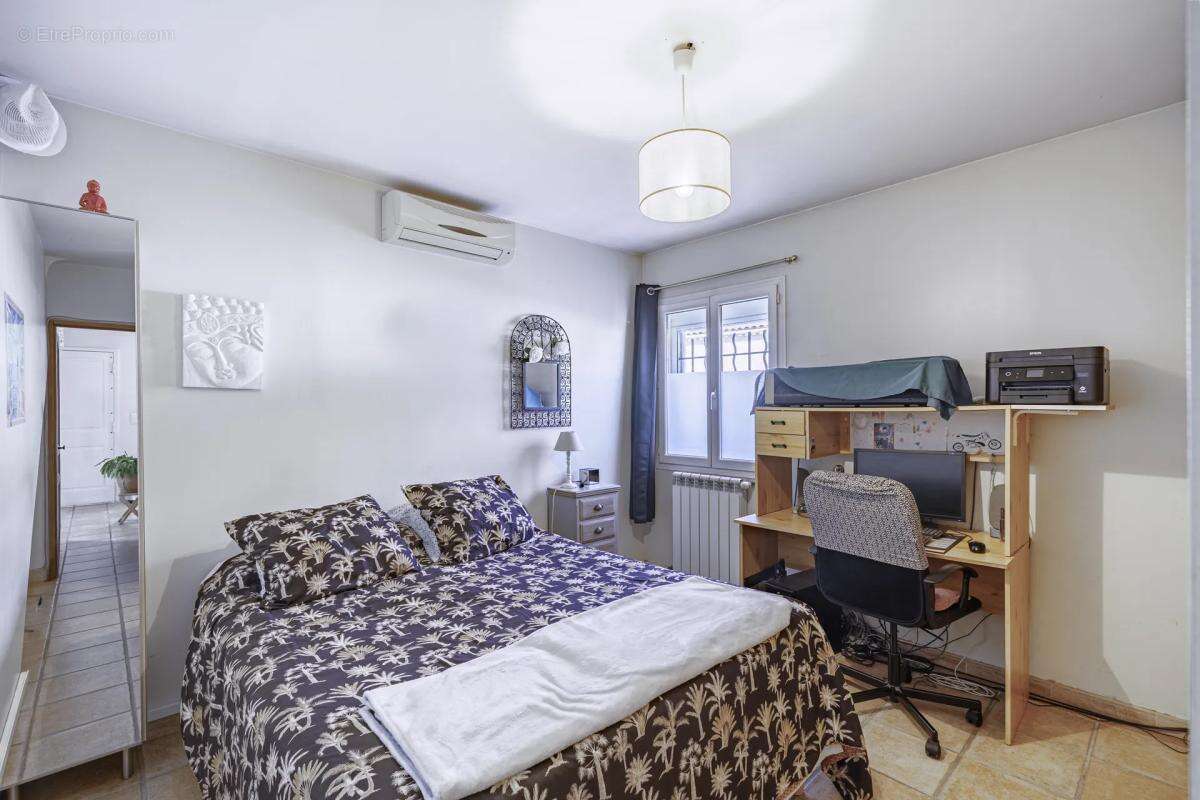 Maison à MARSEILLE-12E