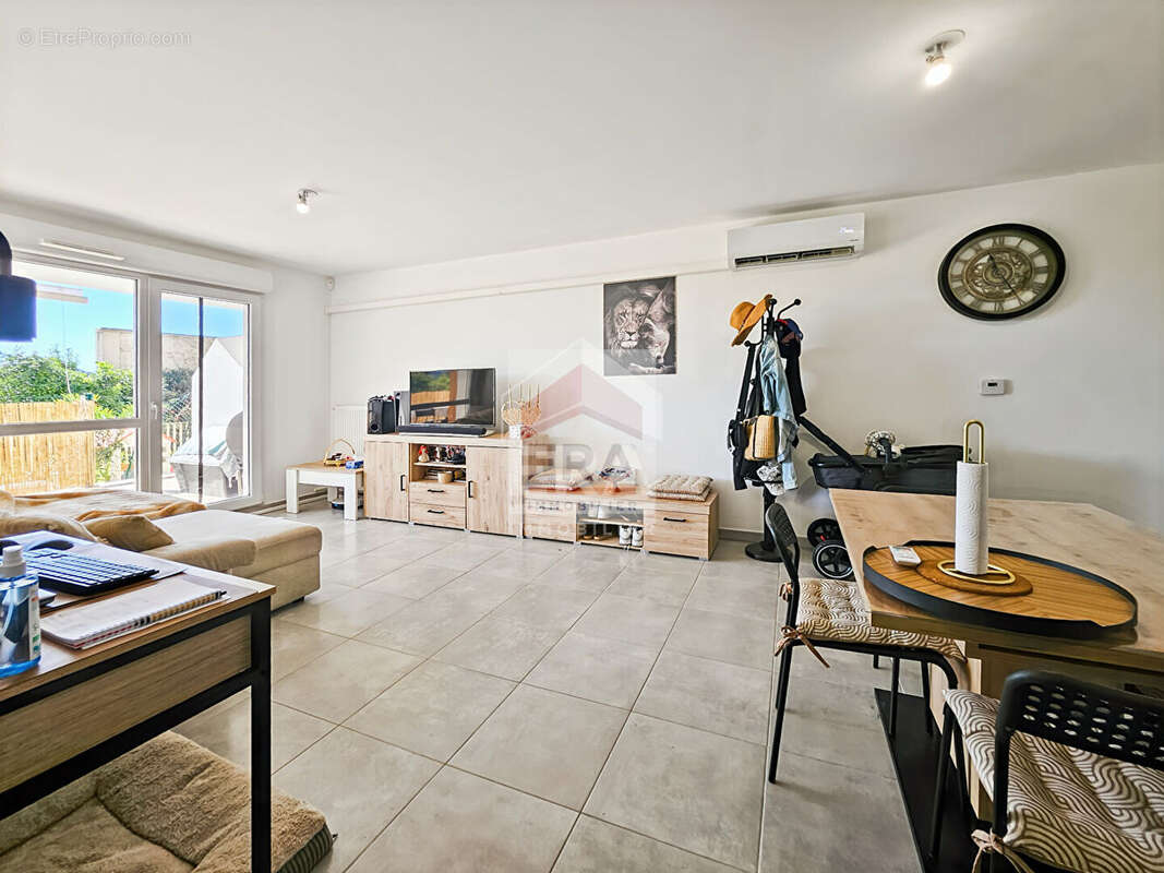 Appartement à MARSEILLE-16E