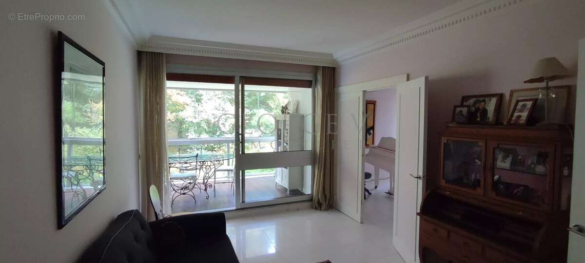 Appartement de standing de 108 m², 4 piéces, 2 chambres. - photo 9