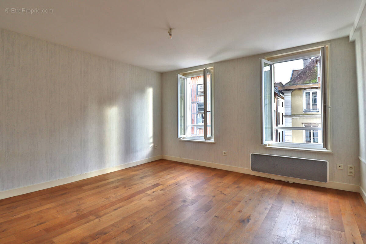 Appartement à TROYES