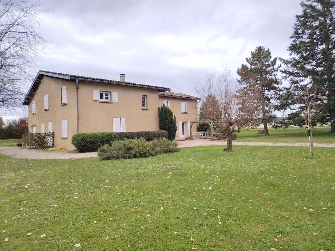 Maison à CHEYSSIEU