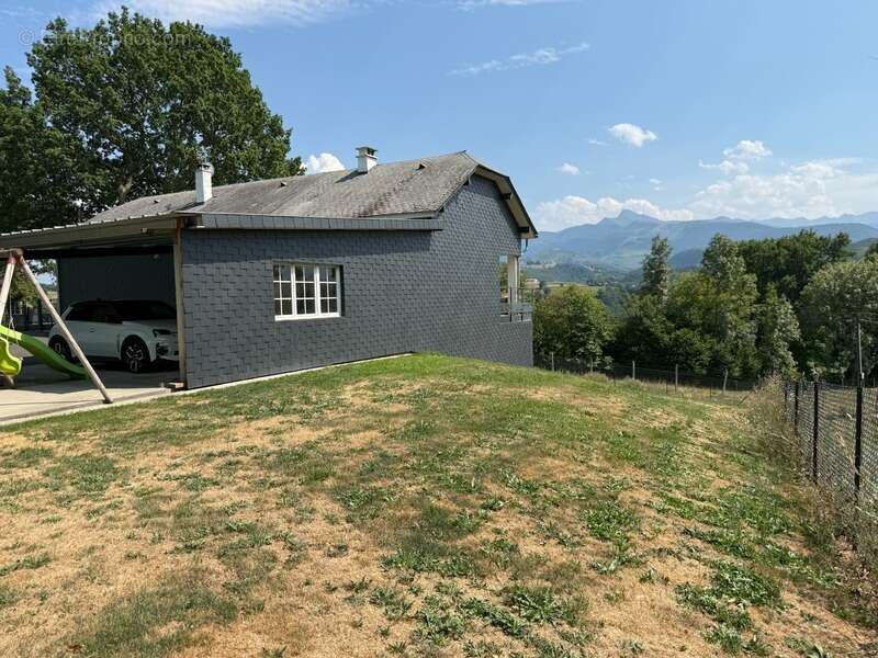 Superbe villa en position dominante aux portes de LOURDES ! - photo 22