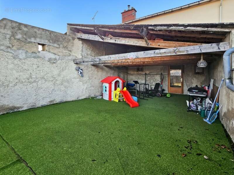Maison à VERTAIZON
