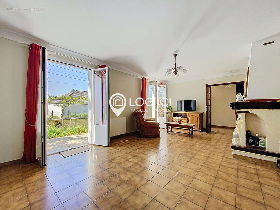 Maison à MONTARDON