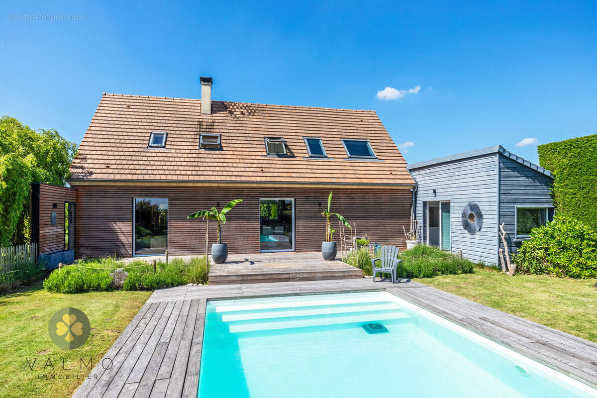 Maison individuelle 'coup de coeur' avec piscine en centre village - photo 8