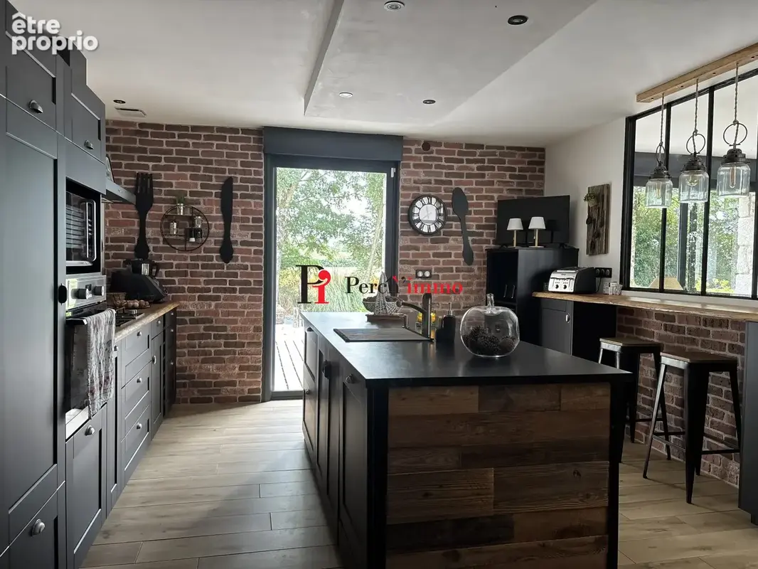 Maison 10 pièces 355 m² à vendre à Alencon (61000) - photo 5