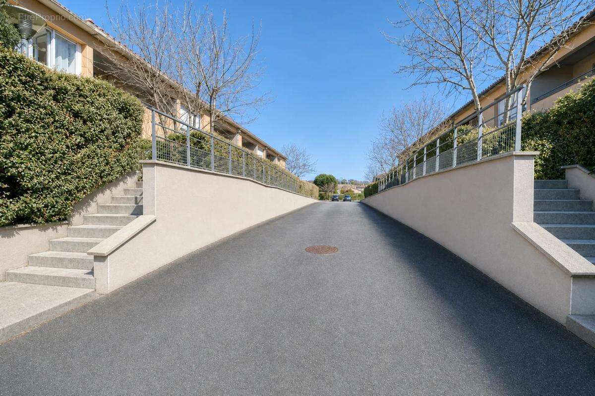 Appartement à CASTELGINEST
