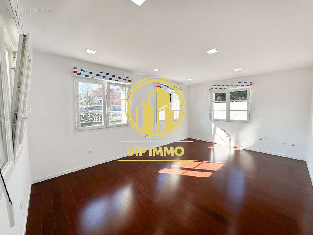 Maison à FACHES-THUMESNIL