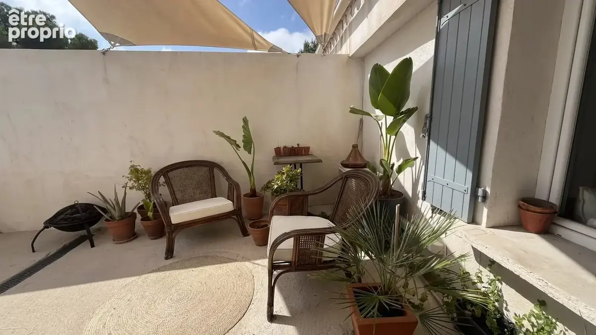 Martigues – Propriété de charme rénovée avec 2 maisons, grand jardin et dépendance - photo 19