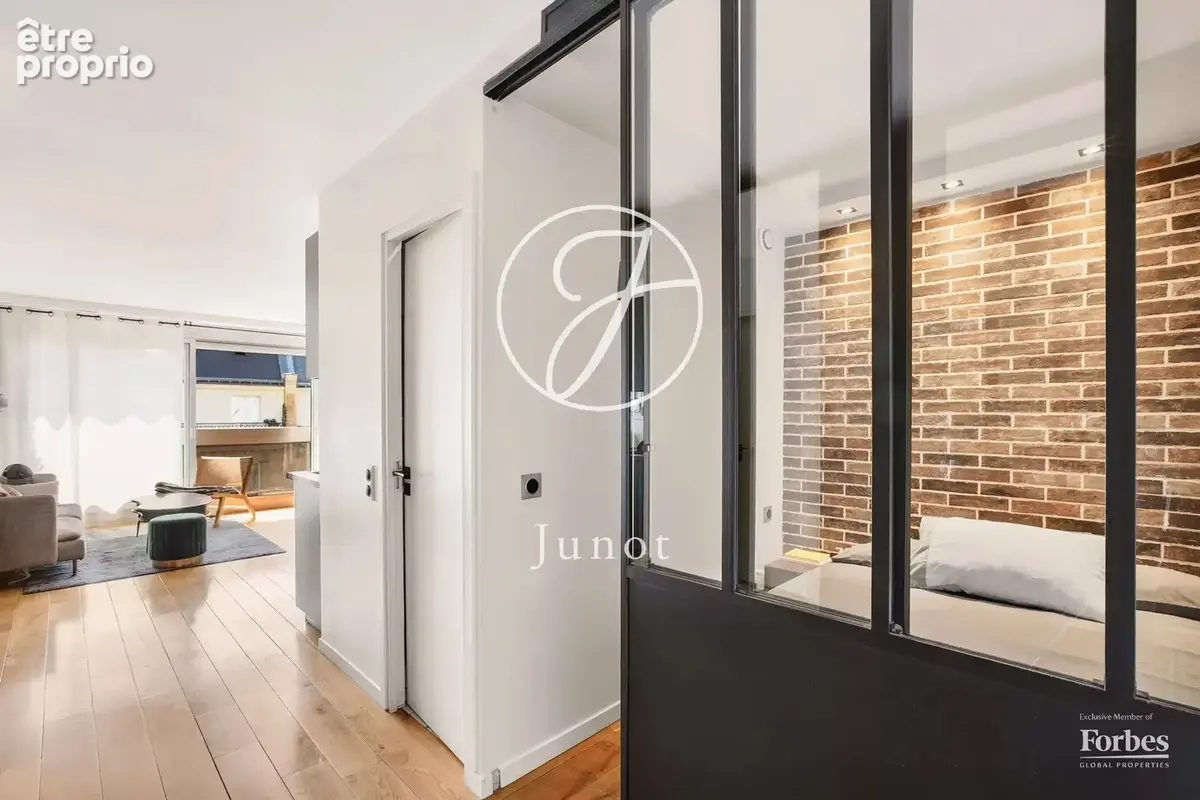 Paris 16e - RUE DES SABLONS / MEXICO - Studio - 33,73m² Carrez - Coin nuit - Balcon - photo 8