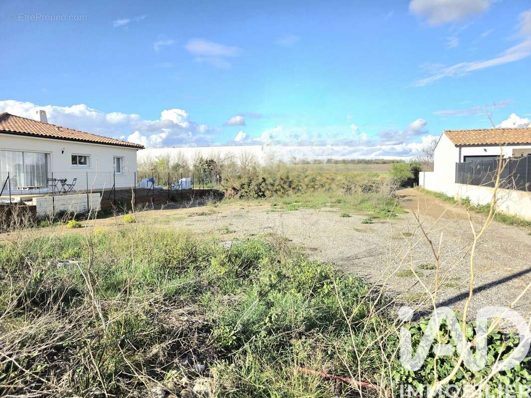 Terrain 489 m² à Salleles-D'aude  - photo 4