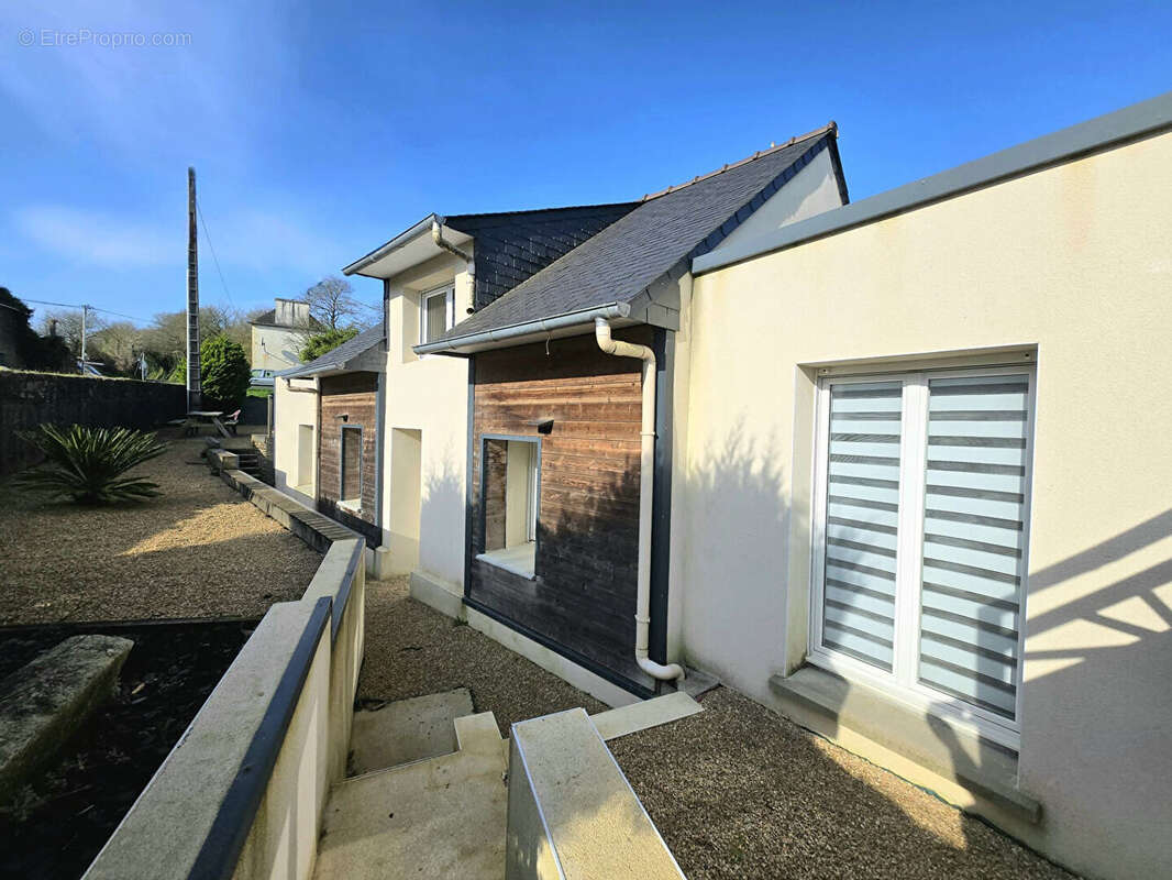 SAINT-SAUVEUR- Maison en campagne - photo 15