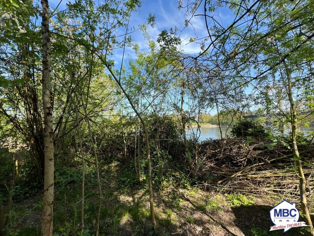 Terrain en zone constructible - photo 6