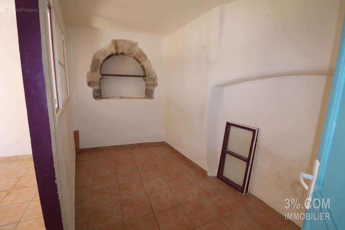 Maison à LIVRON-SUR-DROME