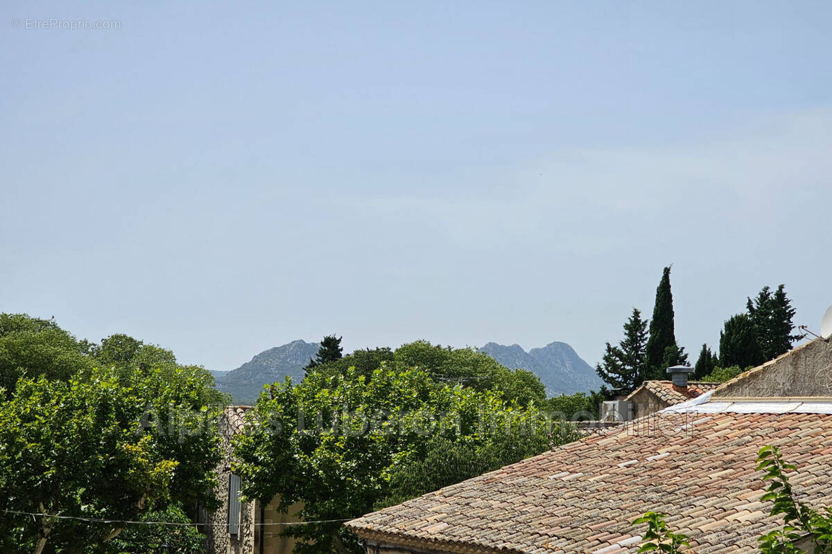 Maison à EYGALIERES