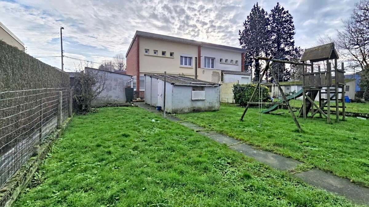 Photo 5 - Maison à BARLIN