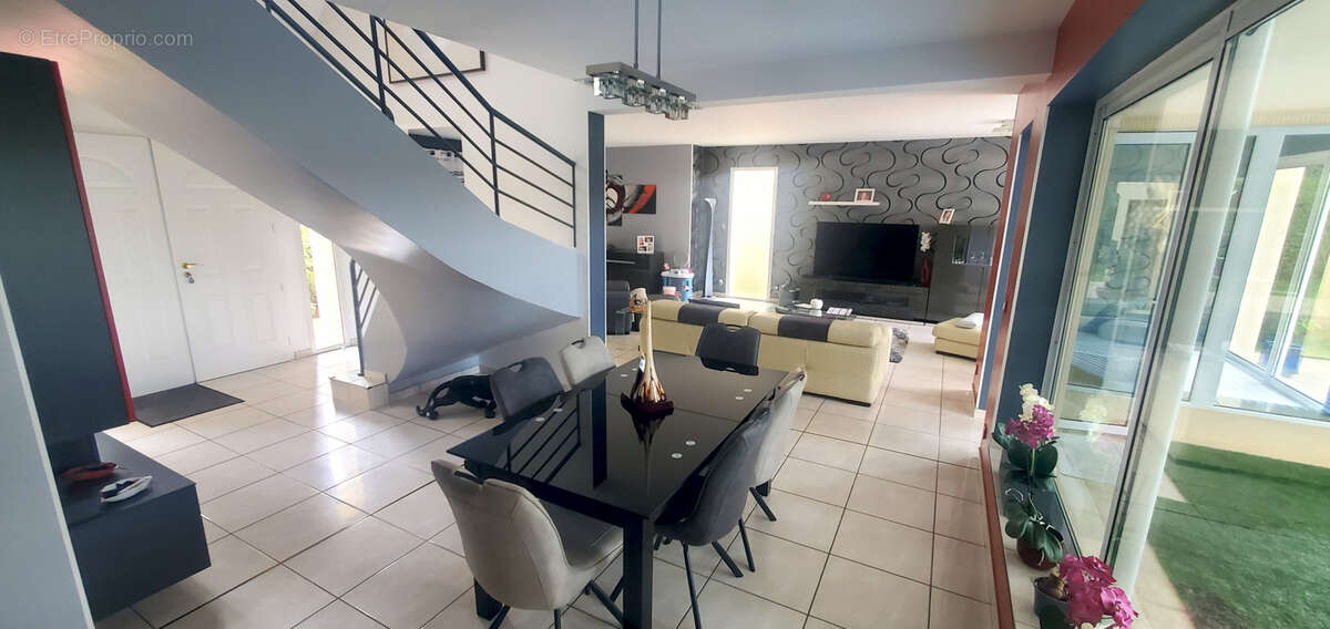 Maison à ANNET-SUR-MARNE