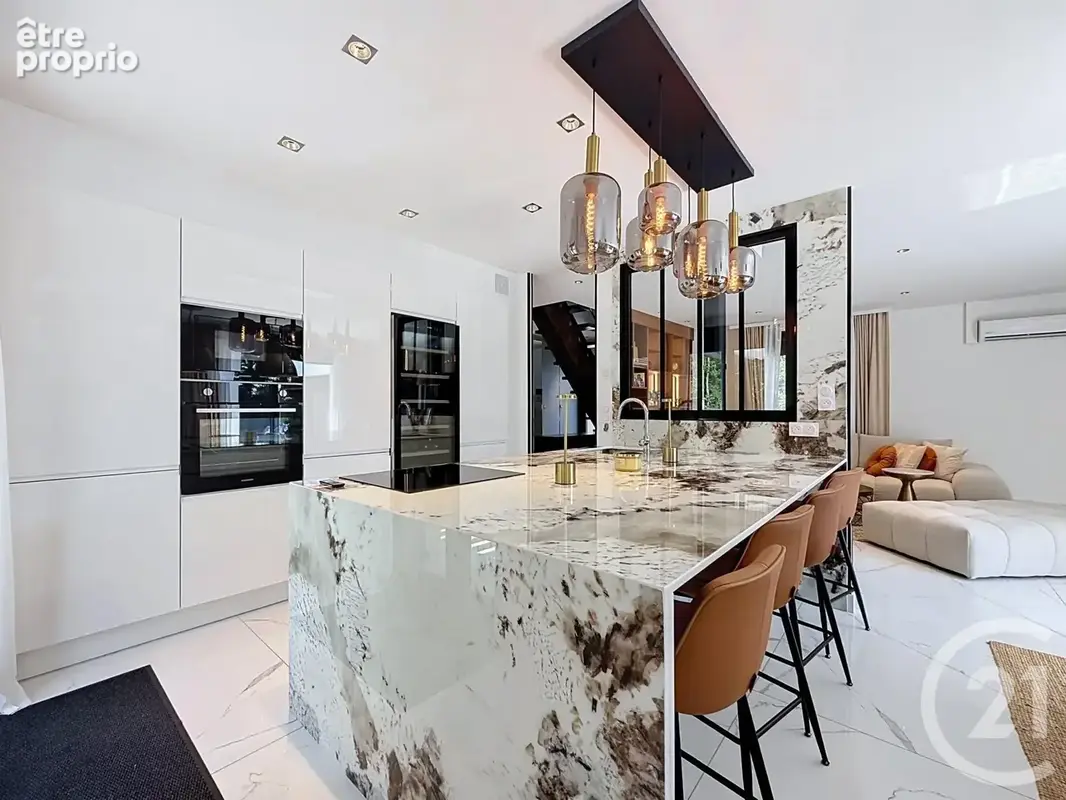 Maison 6 pièces 233 m² à vendre à Saint-Parres-Aux-Tertres (10410) - photo 6