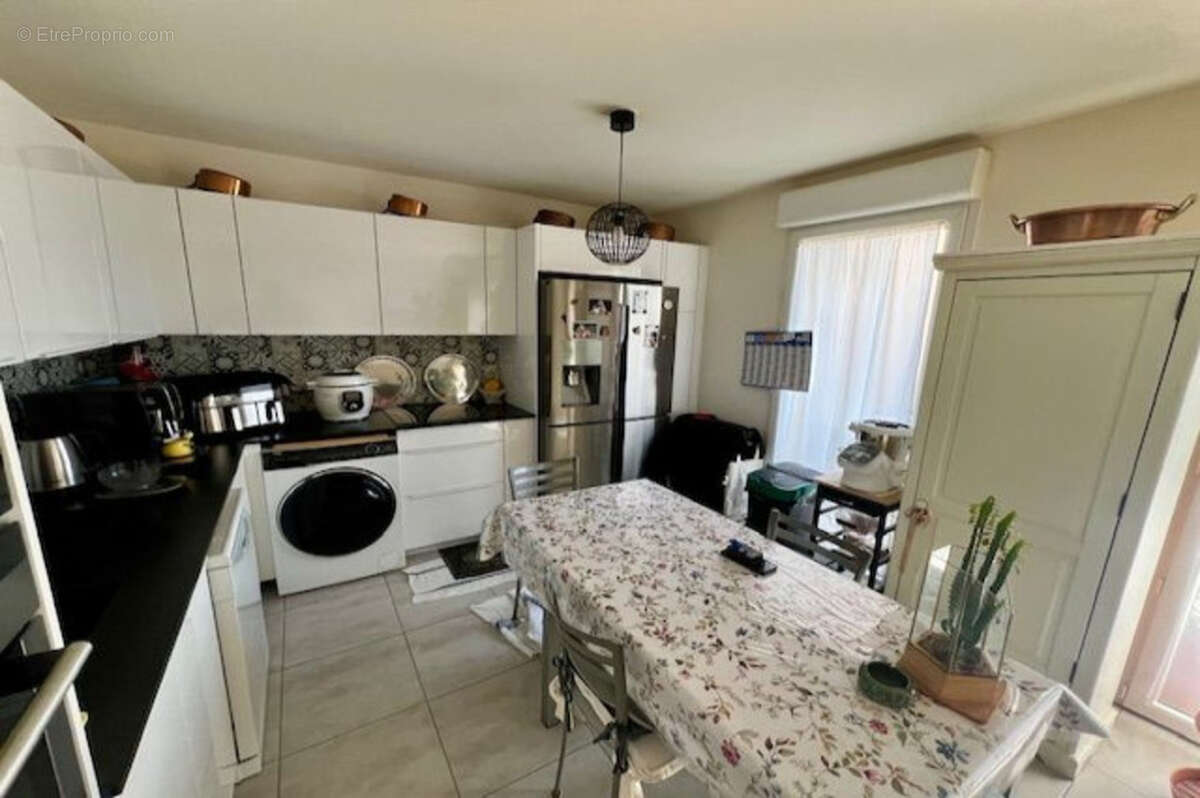 Appartement à MEYREUIL