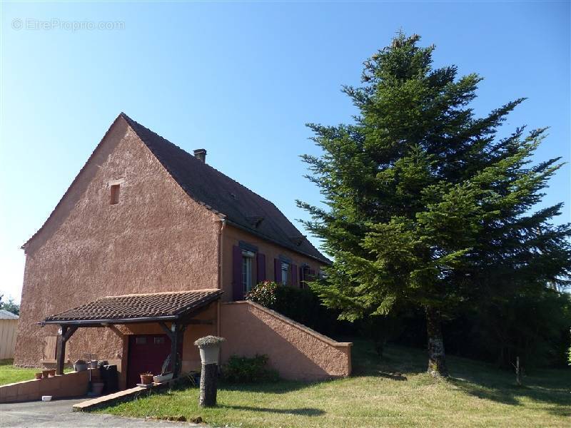 Maison à MONPAZIER