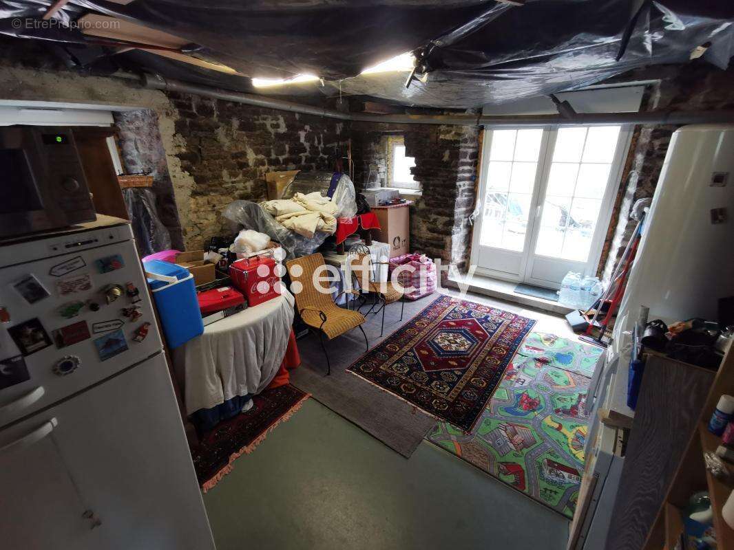 Maison à TESSY-SUR-VIRE