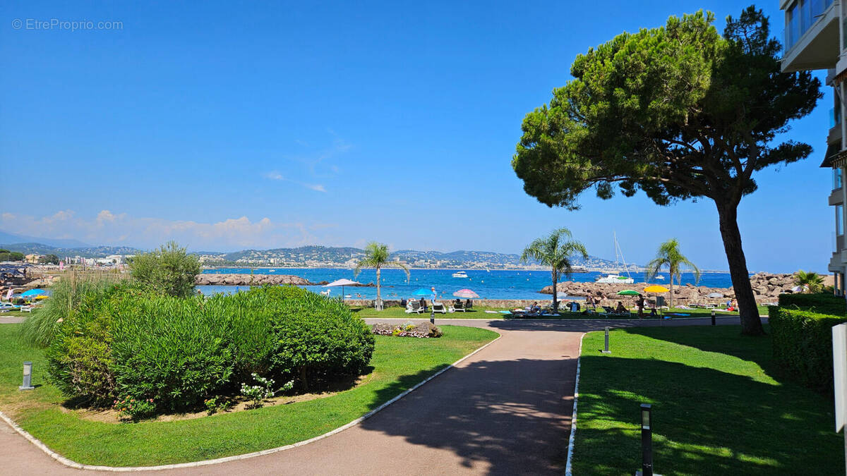 Appartement à MANDELIEU-LA-NAPOULE