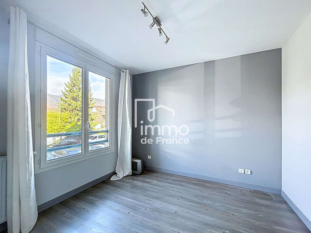 Appartement à DIVONNE-LES-BAINS