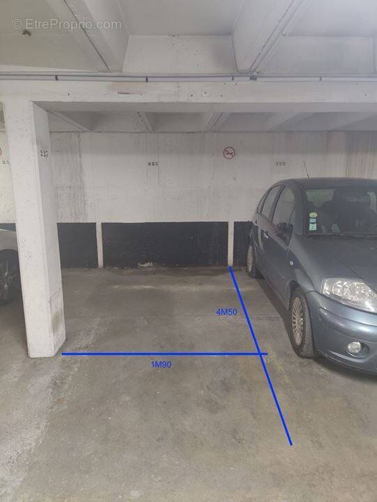 Parking à PARIS-13E