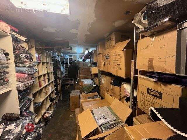 Commerce à ASNIERES-SUR-SEINE