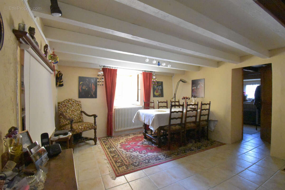 Maison 184 m² à Arthaz-Pont-Notre-Dame  - photo 9