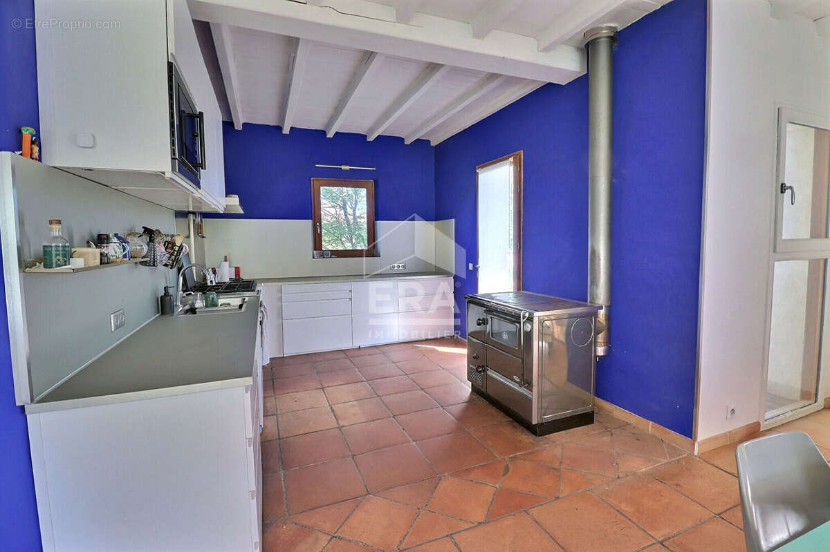 Maison à VIAZAC