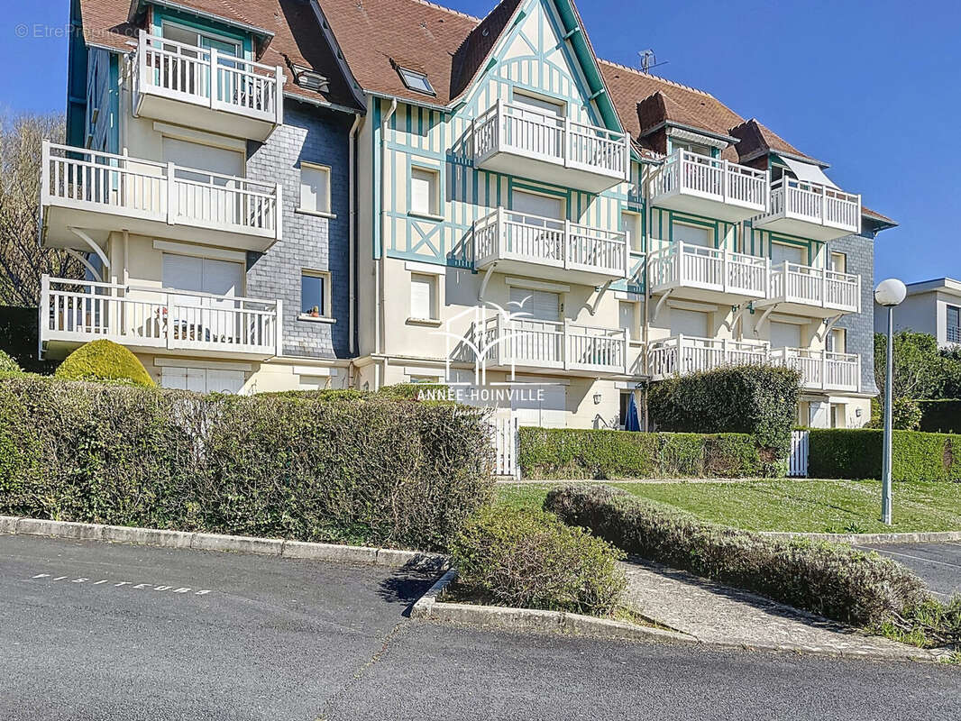 Appartement à BLONVILLE-SUR-MER